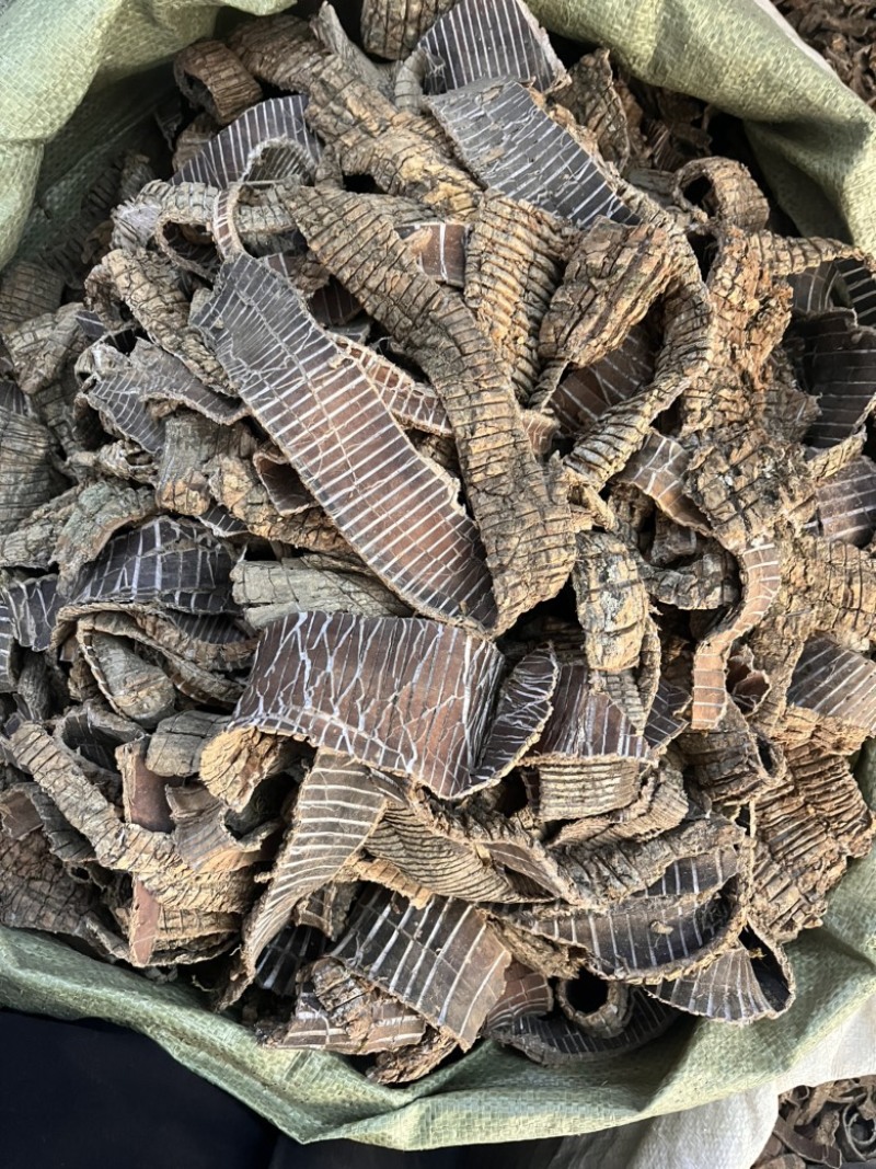 杜仲皮小丝方块丝方块制杜仲各种规格