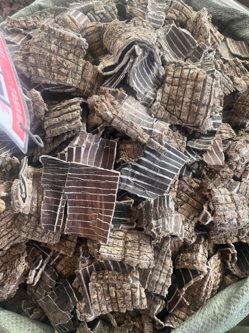 杜仲皮小丝方块丝方块制杜仲各种规格