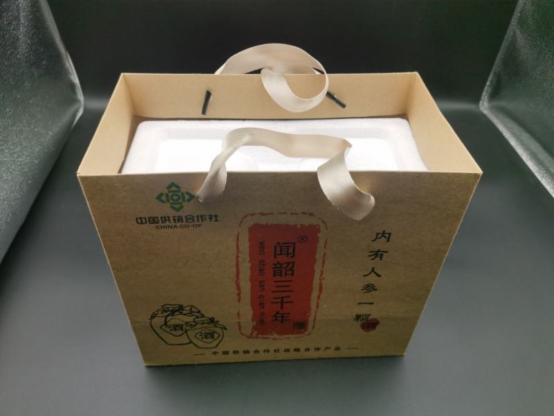 人参酒52度老酒厂家直销全国招商粮食酒礼盒装