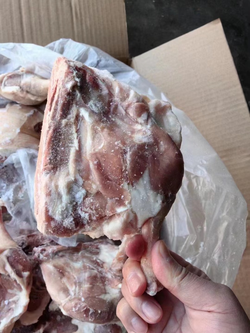 鸭边腿
