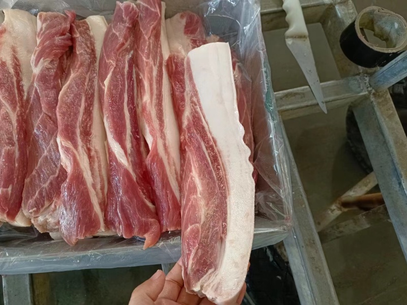 带皮五花肉块五花肉条天天生产新货手续齐全量大价优