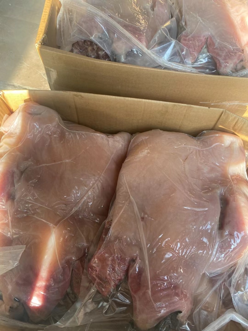 山东产地冷链包邮火烧毛五香熟牛头肉牛头肉欢迎咨询