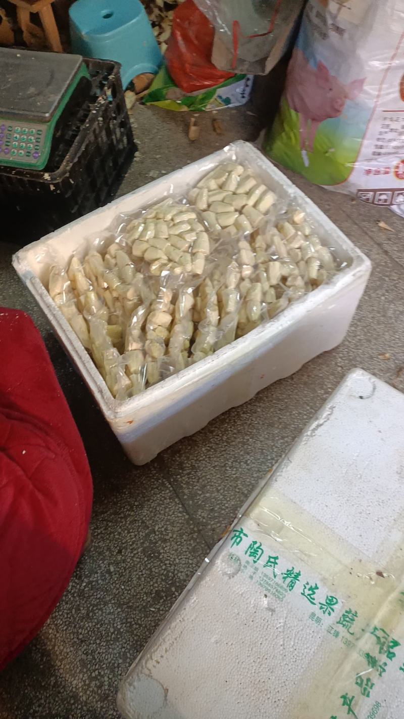 冬笋肉供应中，欢迎大老板常来订做，长期合作。