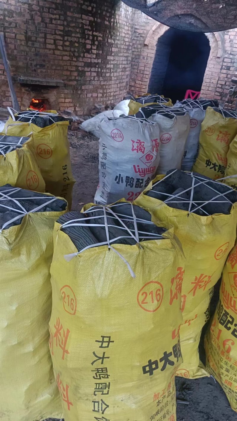 广西精品荔枝木炭，产地直发，绿色环保无烟