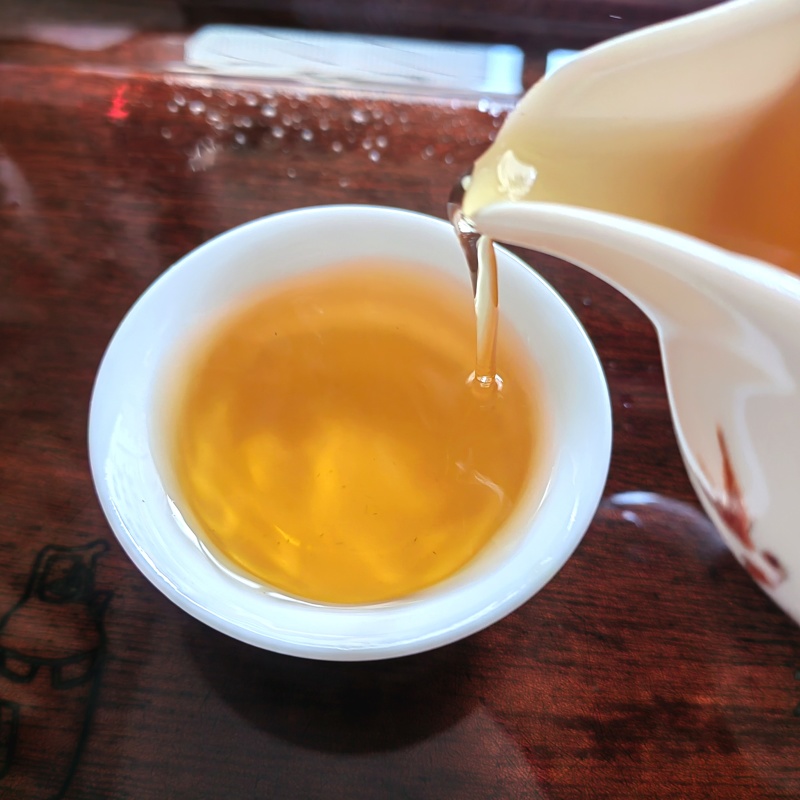 高山茶潮汕土山茶炭焙浓香型高山茶叶福建直条乌龙茶叶袋装茶