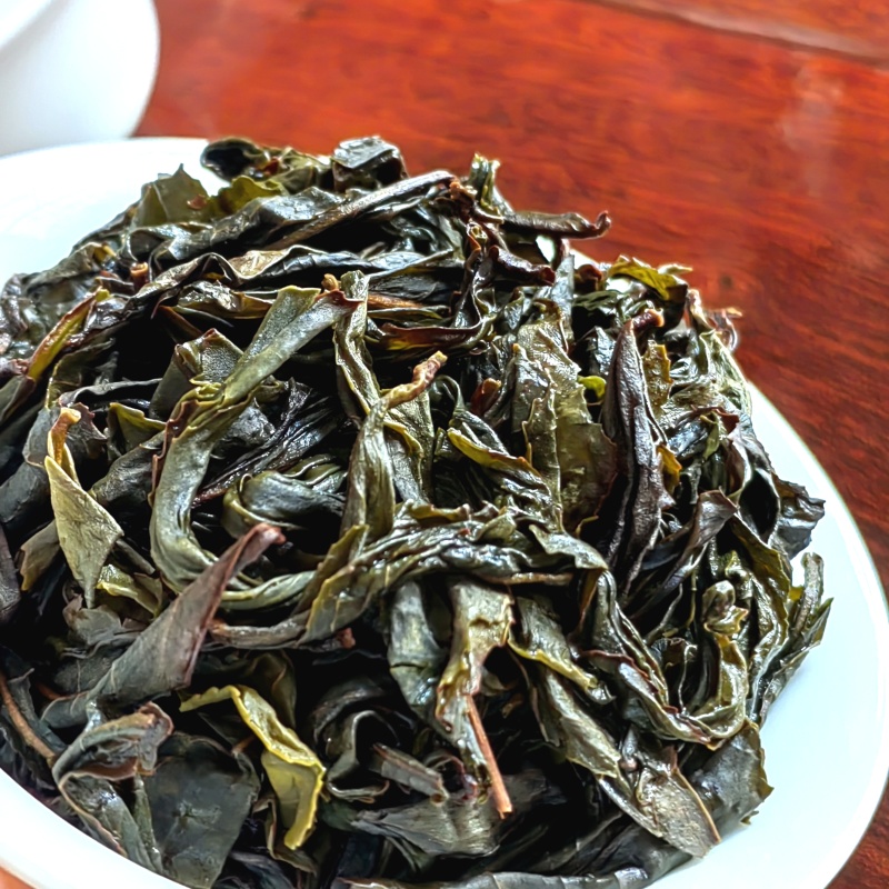 高山茶潮汕土山茶炭焙浓香型高山茶叶福建直条乌龙茶叶袋装茶