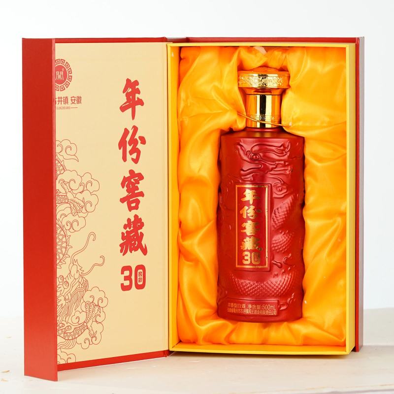 年份窖藏整箱6瓶每瓶500毫升浓香型白酒52度