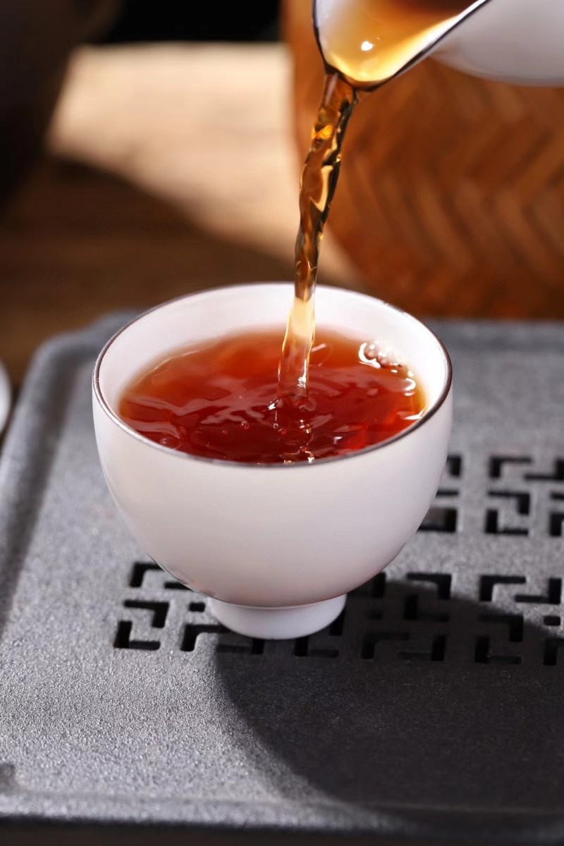 茉莉六堡茶梧州广西六堡茶黑茶熟茶茉莉花茶礼盒500g