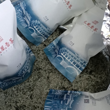 凤凰雪茶