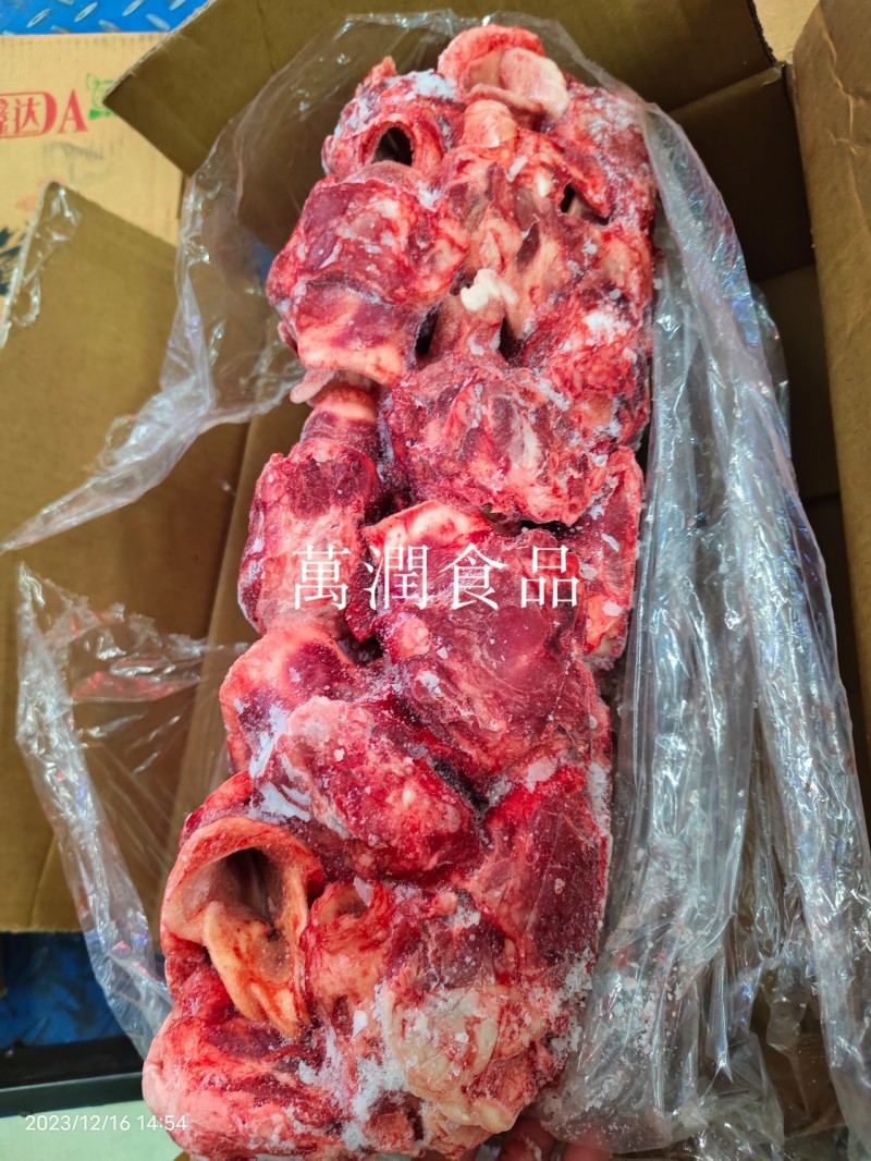 纯干青猪猪喉头喉骨冷冻猪喉管猪喉骨猪喉头猪脆骨卤菜20斤
