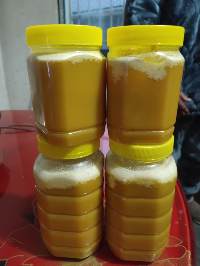 自家养的土蜂蜜
