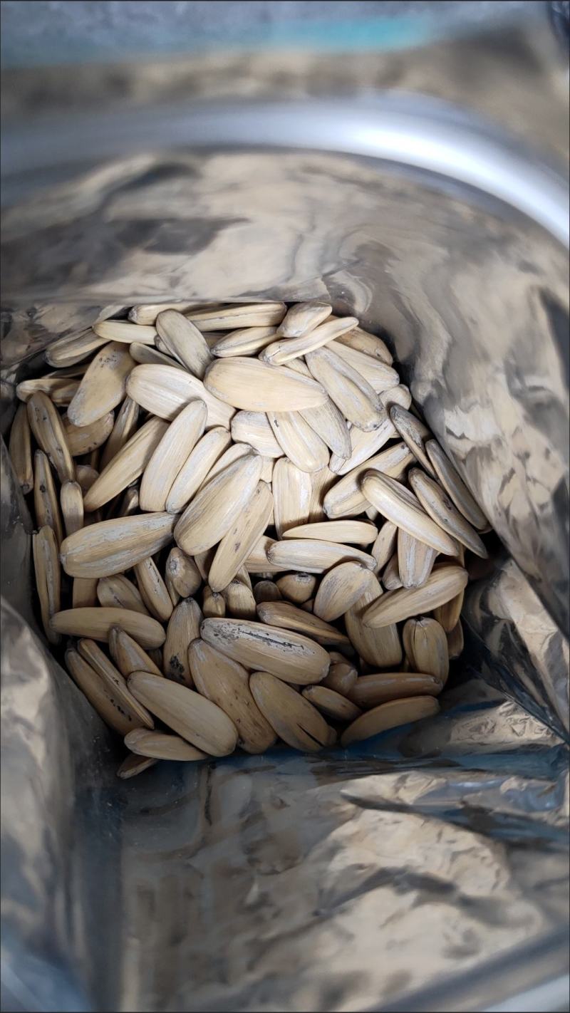 白皮五香多味脱皮古法鸡汤瓜子五香味葵花籽批发