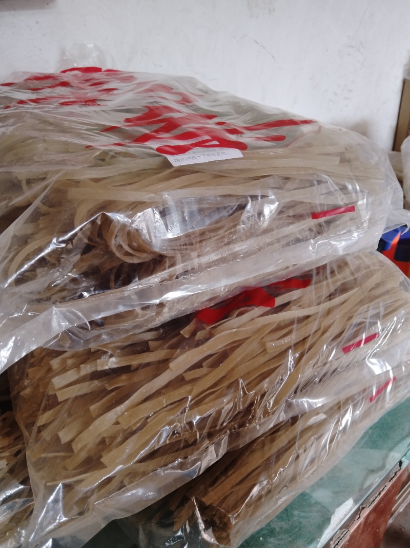 山东菏泽红薯粉条味道纯正营养丰富可视频看货
