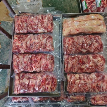 腹肉条肋条