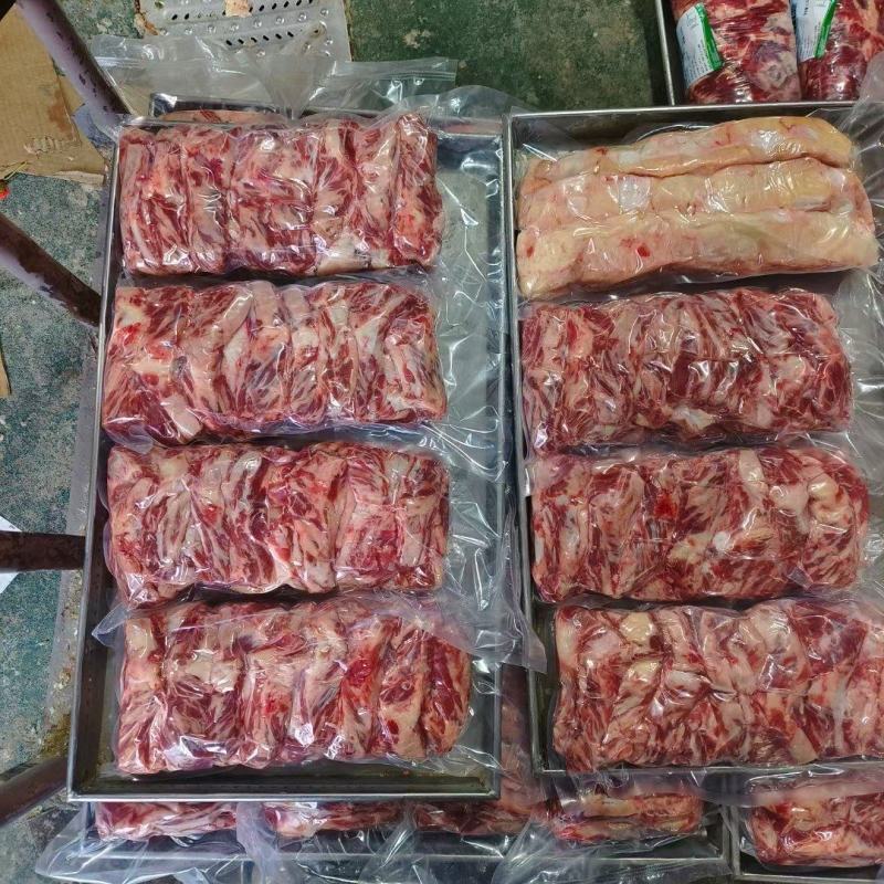 腹肉条肋条