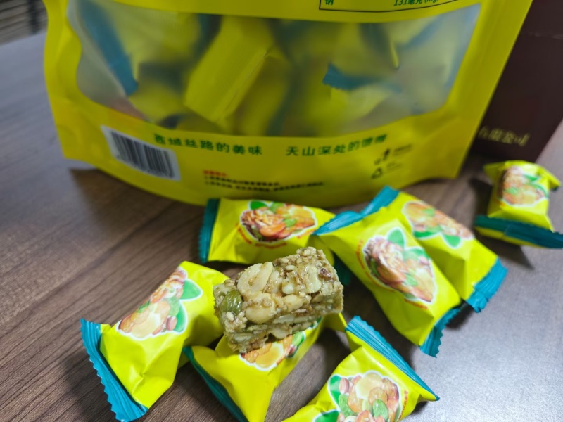 西域华腾坚果脆果仁丰富香酥脆好吃独立包装