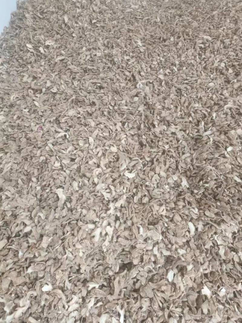云南干姜片晒片，货源充足量大从优欢迎选购品质有保障