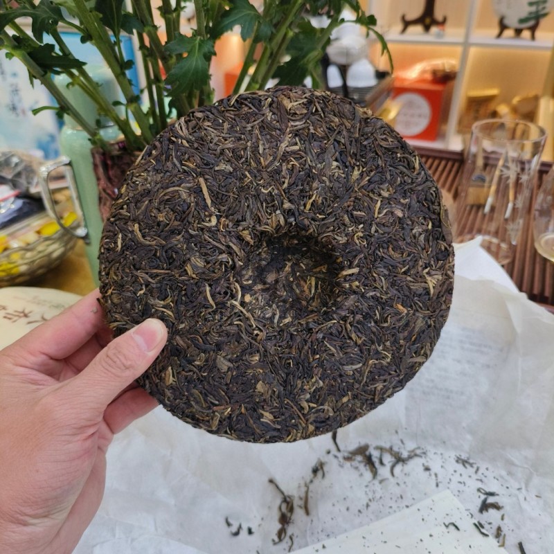 景迈生普洱茶生茶饼茶叶普洱茶生普饼
