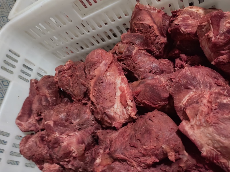 五香牛肉味，长腱，块肉，腱子肉，八九成熟，量大从优