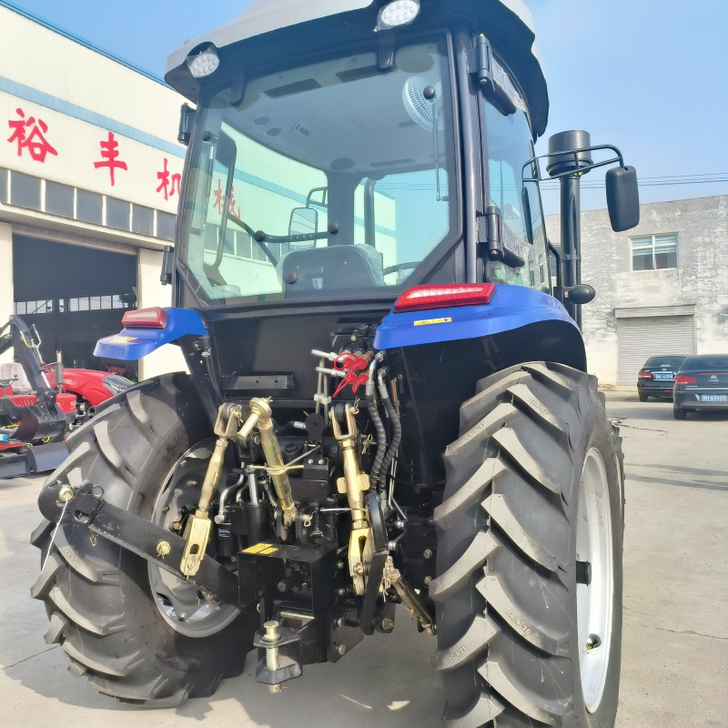 1204拖拉机加豪华驾驶室加大后桥双作用离合器