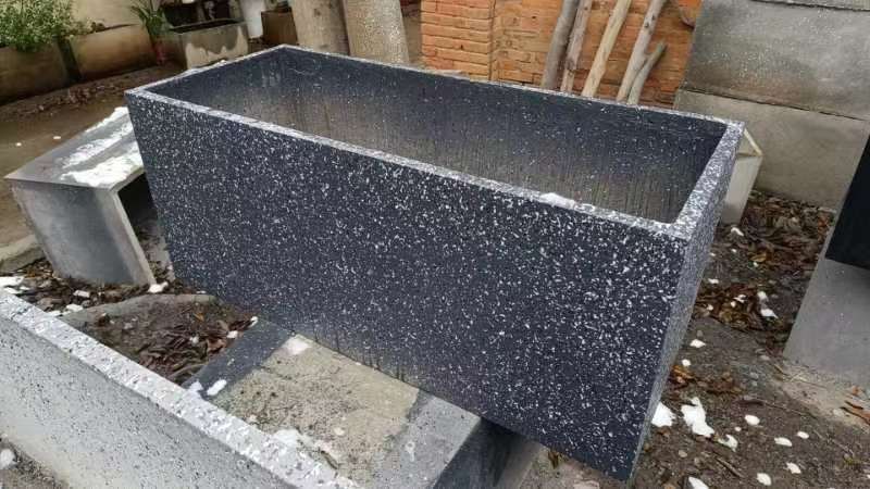 水泥花盆厂家现货多型号可定制经久耐用量大从优电联合作