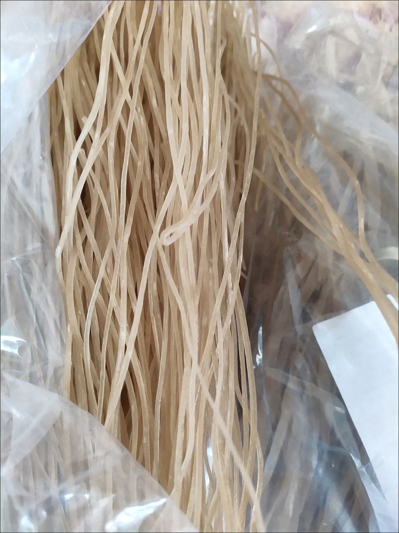 自己家种的西瓜红红薯粉丝，无添加剂，保质保量，支持抽检
