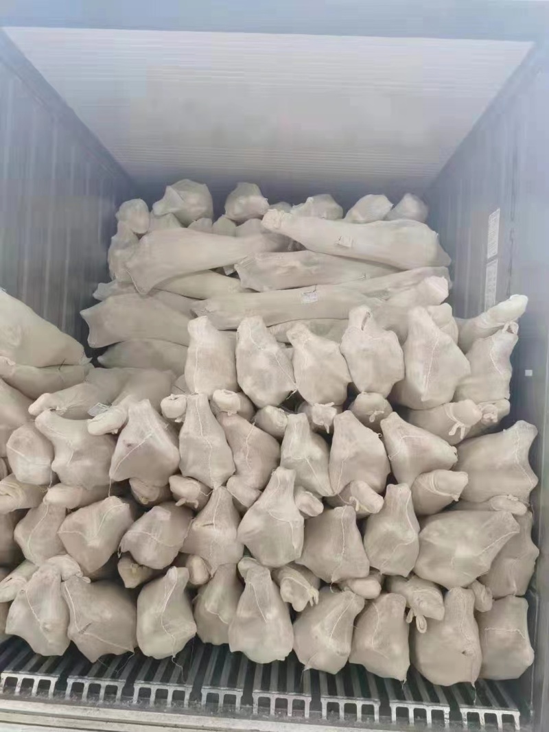 干净无异味剃毛牛肚，日期新鲜，无调理，货发全国。