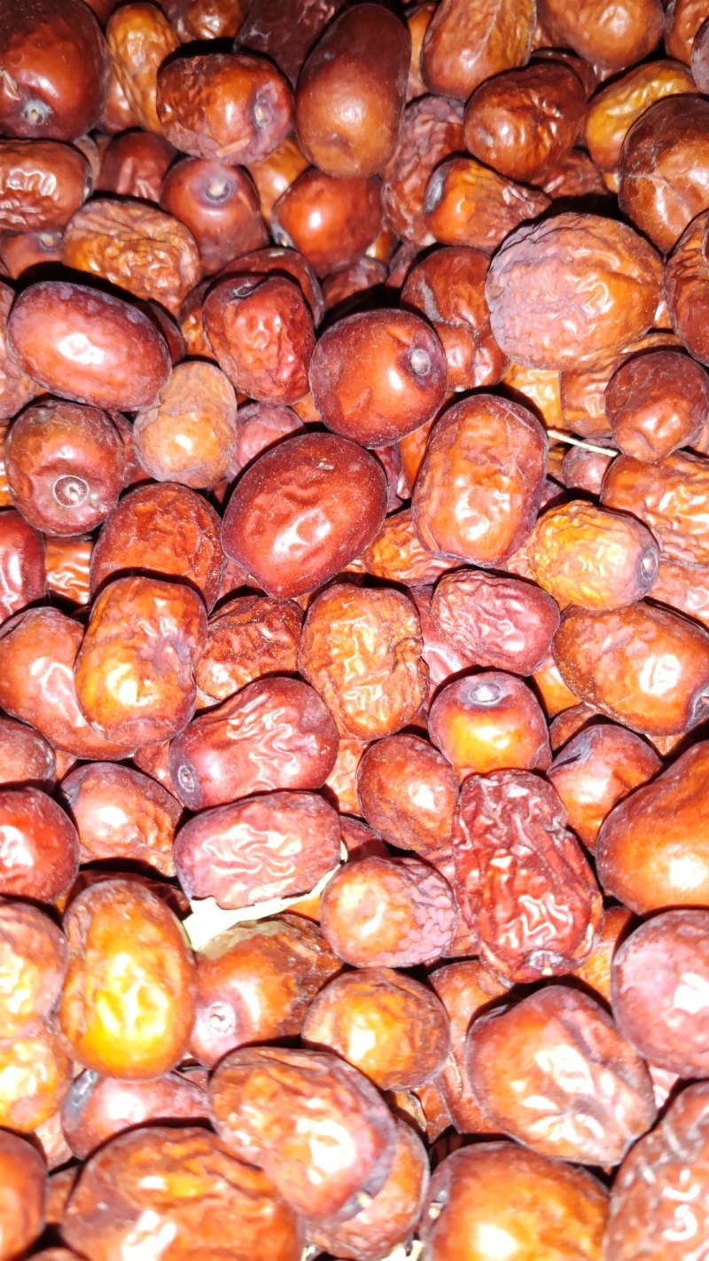 圆枣，灰枣