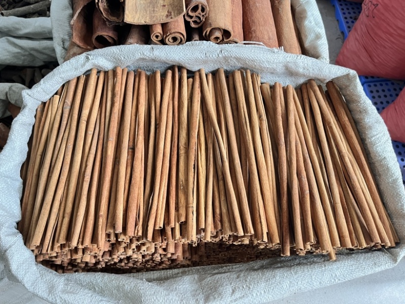 精品手工艺肉桂棒超细手工长条定制烟仔桂批发