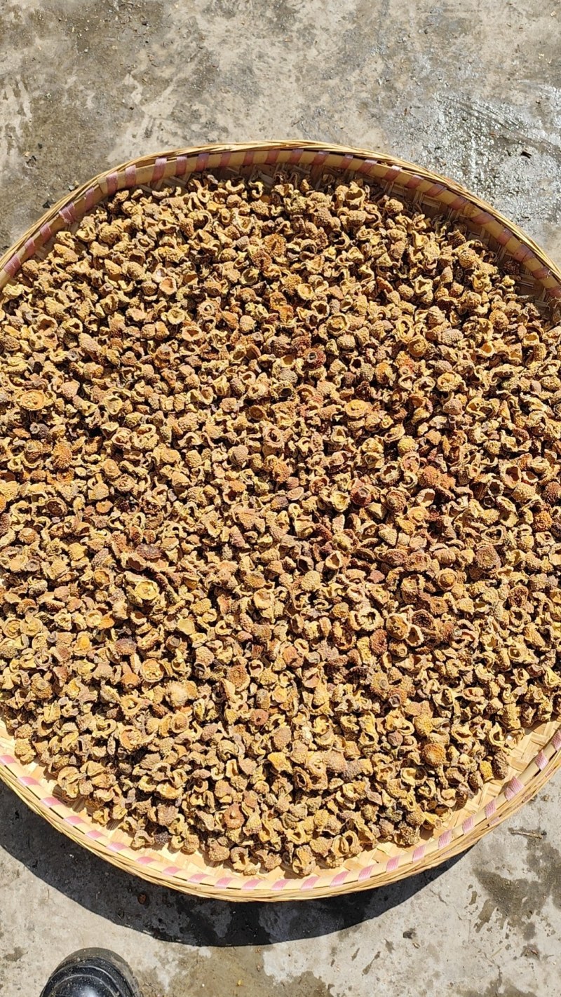 生长于大山里纯手工制作刺梨干，香醇，补充维生素C