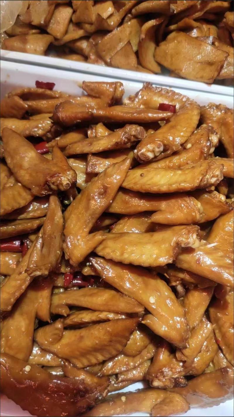 藤椒鸡翅尖，一件起发，量大从优，欢迎新老客户光临！