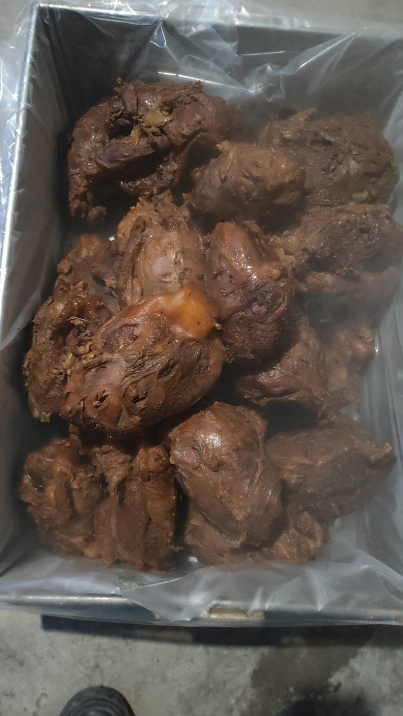 酱香牛腱，五香酱香牛腱，口感好货源充足诚信经营