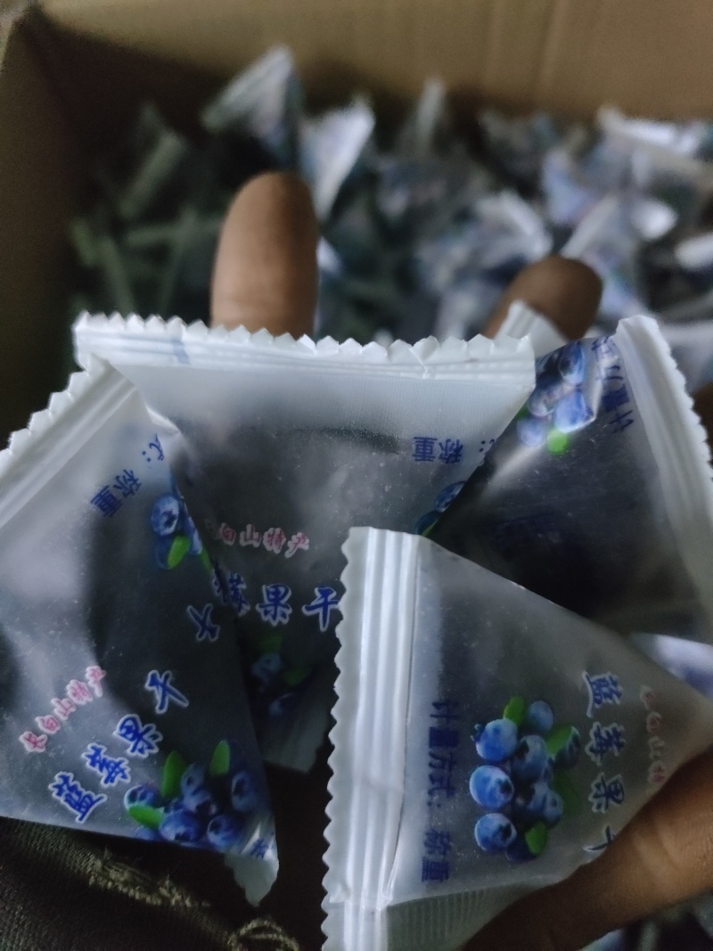 蓝莓干干度高里面的果多