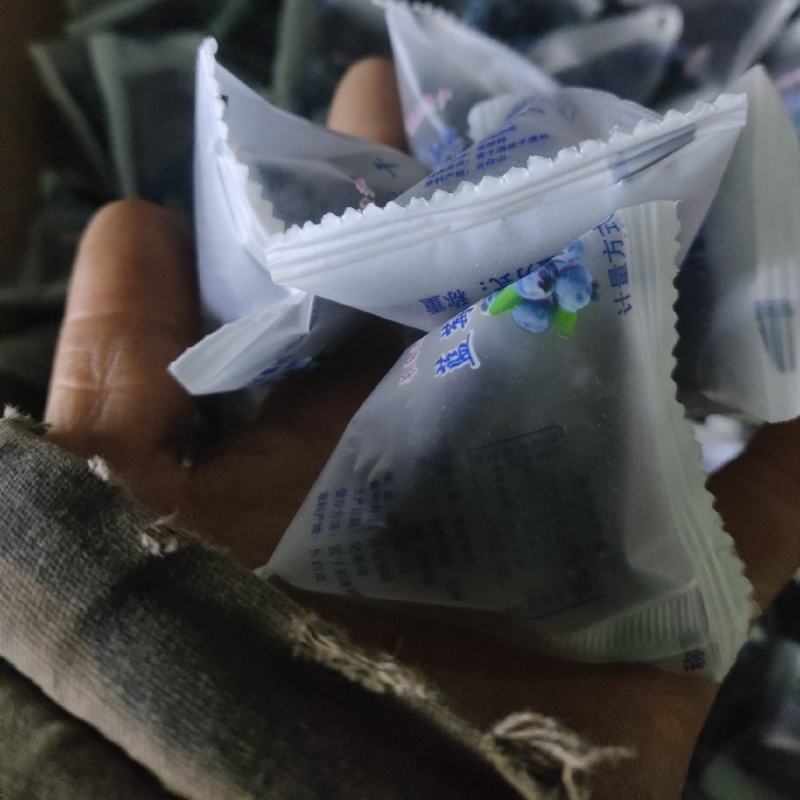 蓝莓干干度高里面的果多