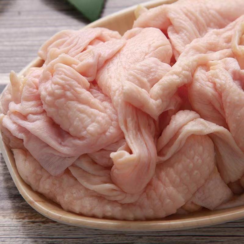 新鲜生鸡皮商用食品级鸡腿皮串烧烤油炸半成品冷冻发货鸡皮批