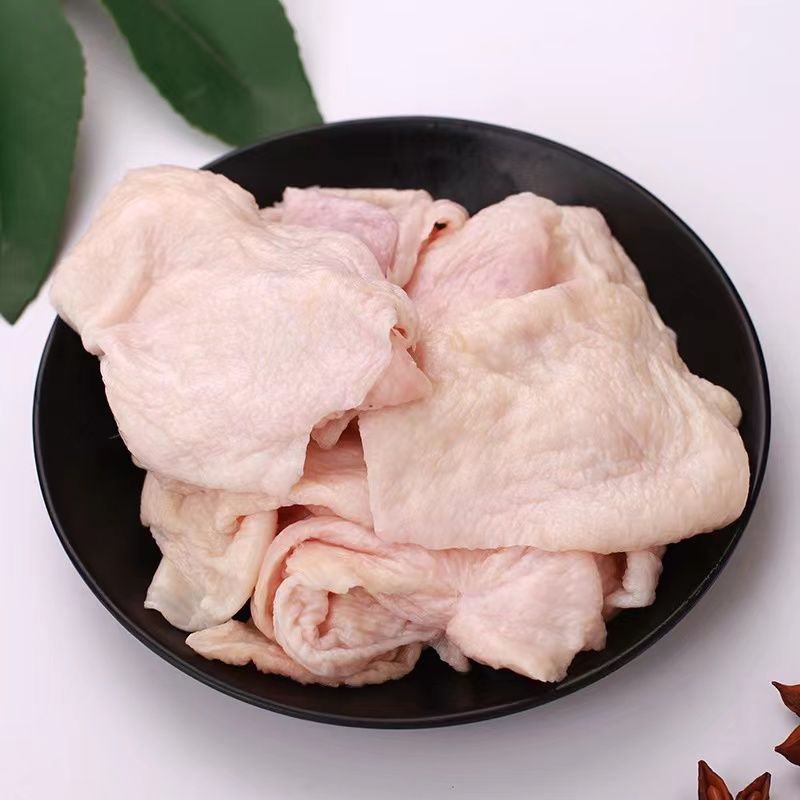 新鲜生鸡皮商用食品级鸡腿皮串烧烤油炸半成品冷冻发货鸡皮批