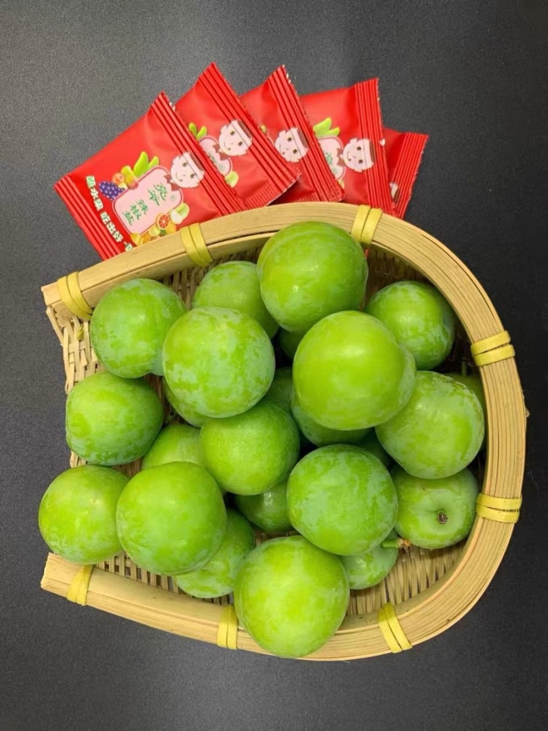 三月李青李三华李信宜钱排特产现摘现发