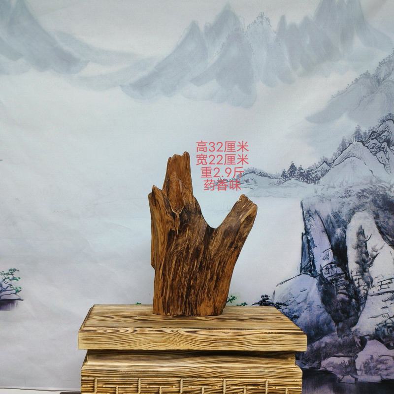 广西天然沉香木摆件