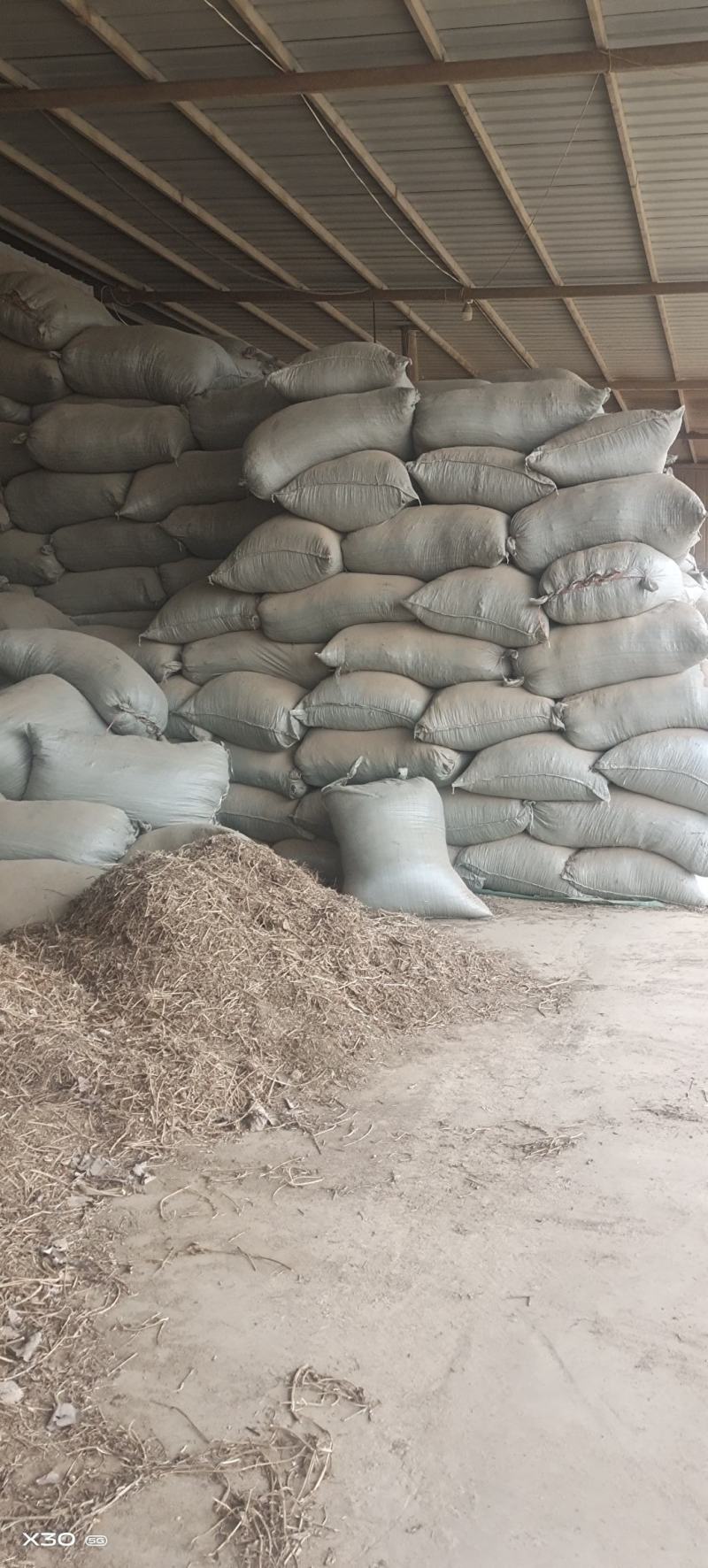 花生秧基地直供规格品种多样各种包装量大从优电联采购