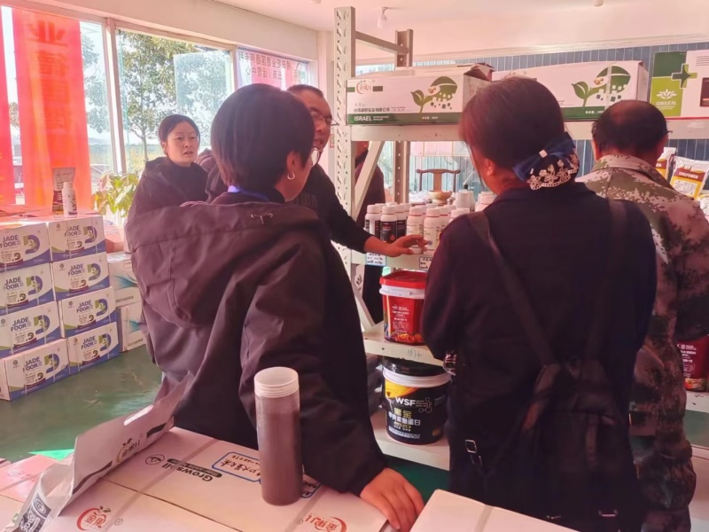 螯合六元叶面肥公司政策：买五送一
