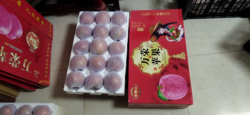 纸加膜红富苹果