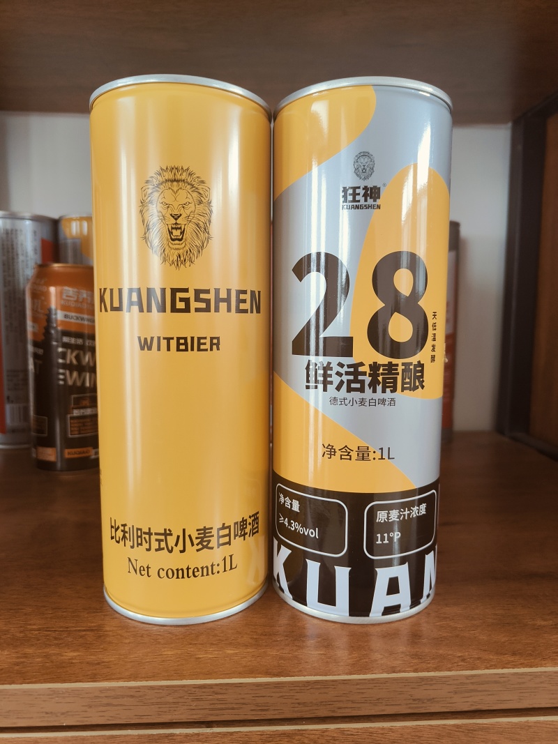 1升啤酒，细高罐啤酒。精酿全麦原浆啤酒。全国招商一区一代
