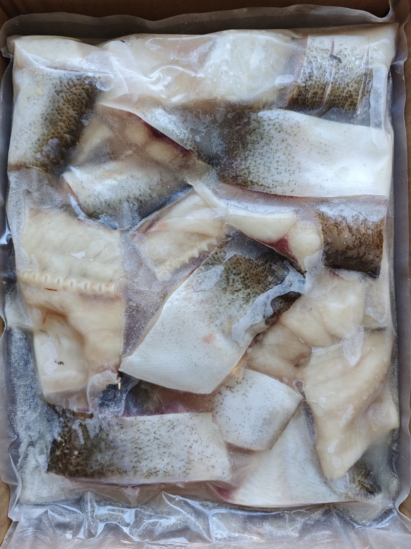 白鲢鱼块工厂直销清洗干净品质保证