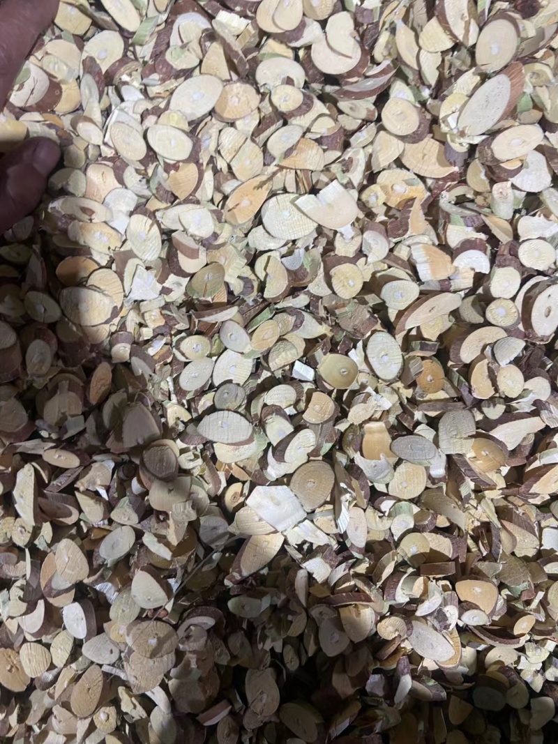 上等桑枝片，桑枝饮片，足浴包用料，药厂投料，源头供应。