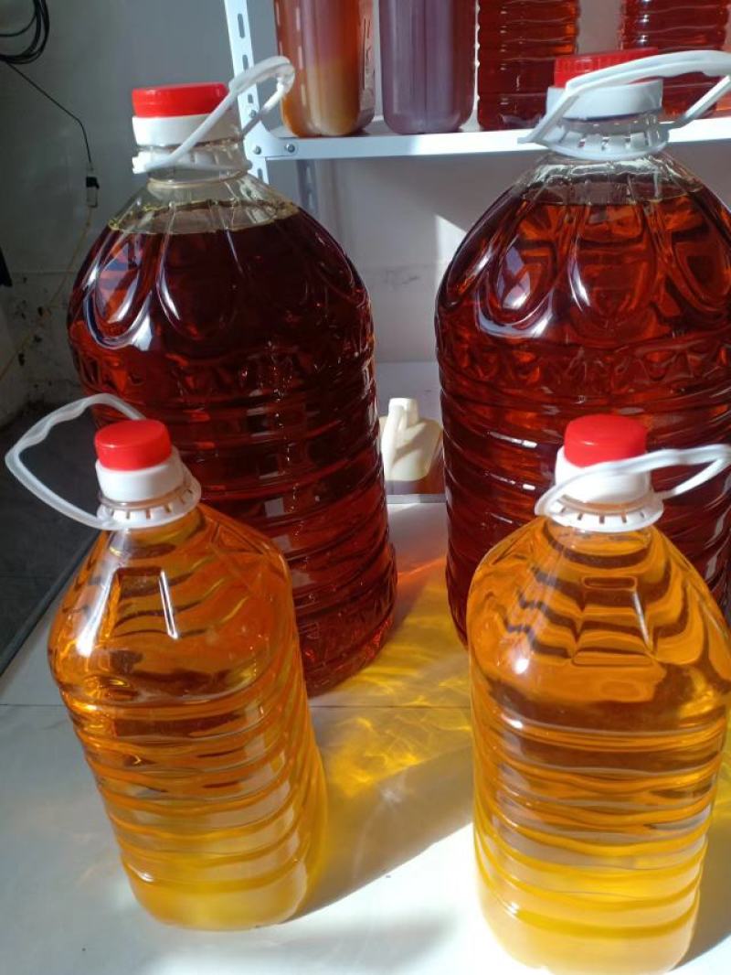 原生态压榨大豆油，厂家直供，全国发货，多种规格，可电联