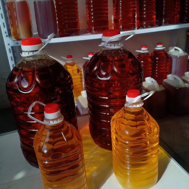 原生态压榨大豆油，厂家直供，全国发货，多种规格，可电联