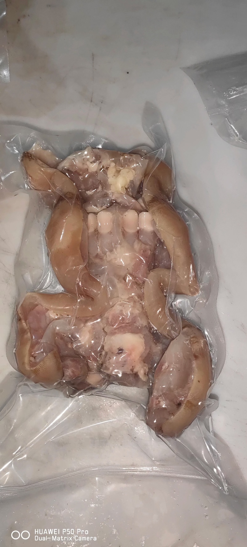 全熟牛蹄筋，火烧毛，高质量价格优，全年供货，一手货源