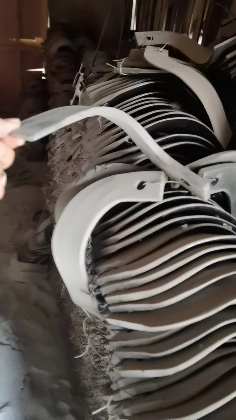 千亩旋耕刀规格齐全旋耕机耕地机配量大供应实惠好用