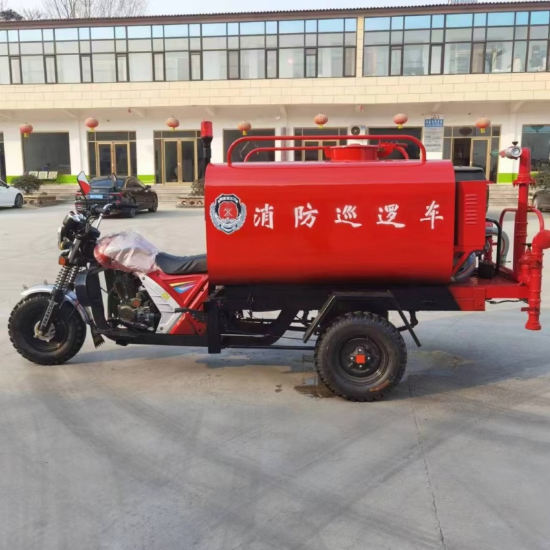 摩托三轮1.5方消防洒水车，大量现货，接受预定[握手][