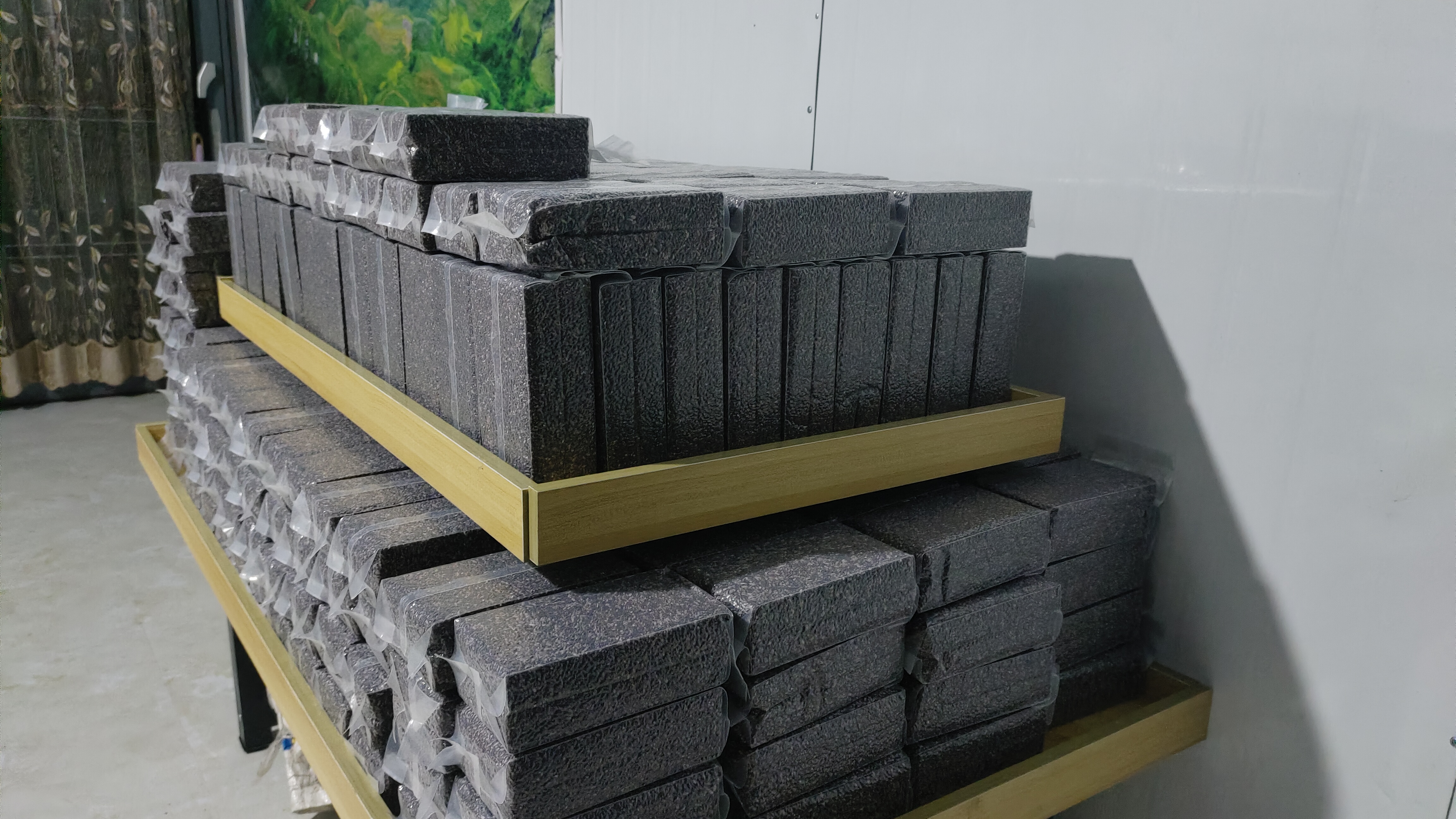 黑糯玉米去壳清洗过程